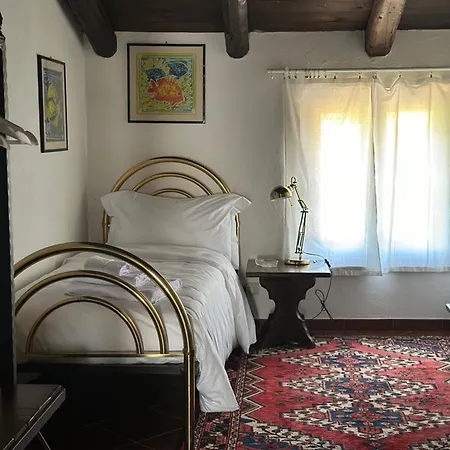 Вилла Cascina Bella Relais Момбаруццо
